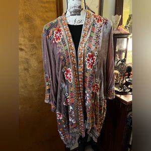 Velvet duster with embroidery